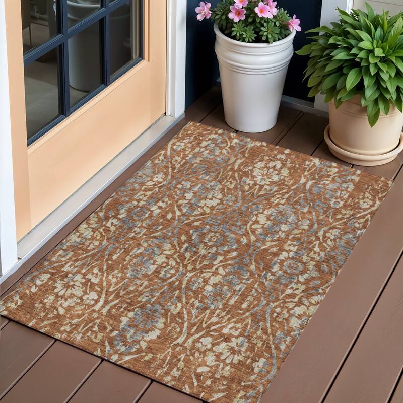HomeRoots Floral Transitional Rectangle Outdoor Rug - 3' x 5'