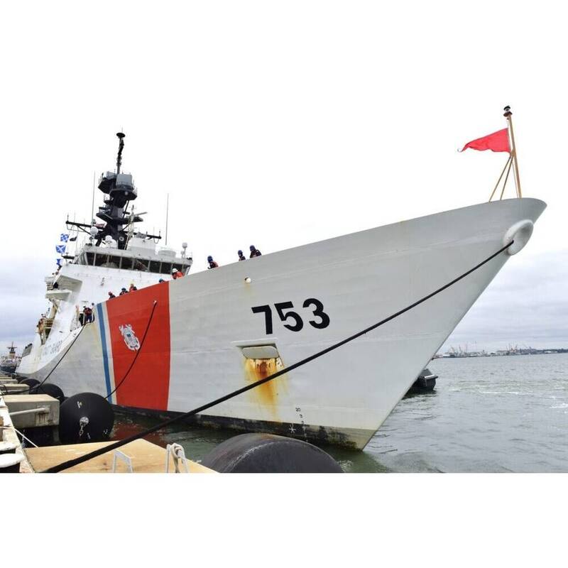 USCGC Hamilton WMSL-753 30 Inches L Ship Model