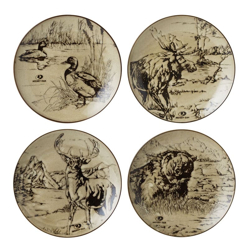 Mossy Oak Wilderness Animals 16PC Dinnerware Set, Service for 4
