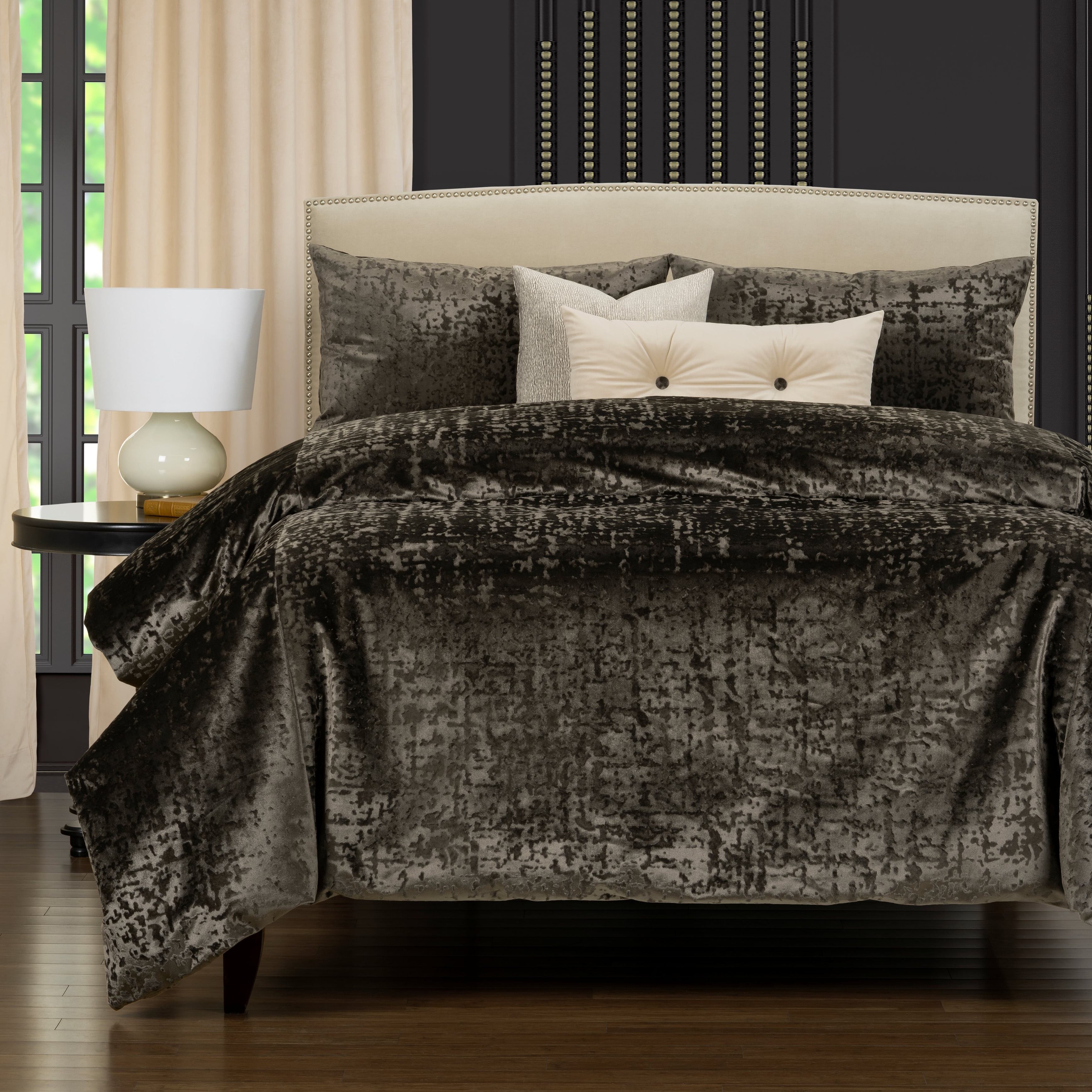 F Scott Fitzgerald High Society Duvet Cover and Insert Set