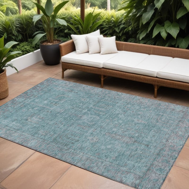 HomeRoots Oriental Traditional Rectangle Outdoor Rug - 8' X 10'