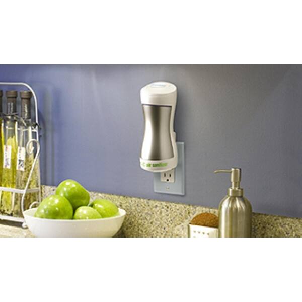 pluggable uv c air sanitizer