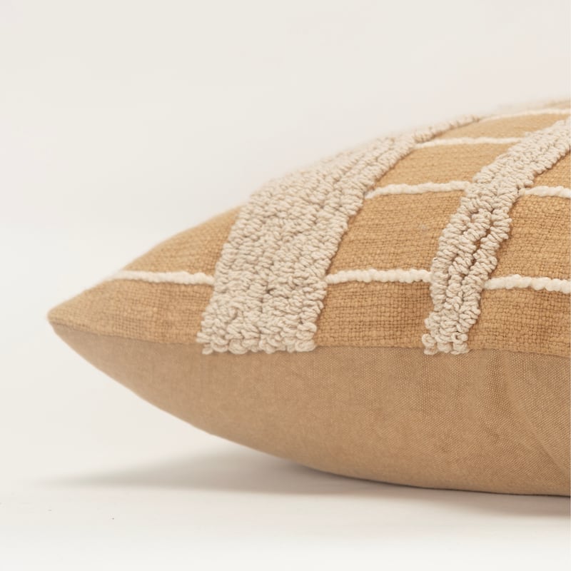 Rizzy Home Transitional Brown/Natural Down Filled Pillow - 20" x 20"