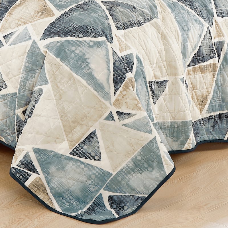 Irta Luxury 3 Piece abstract Bedspread Set