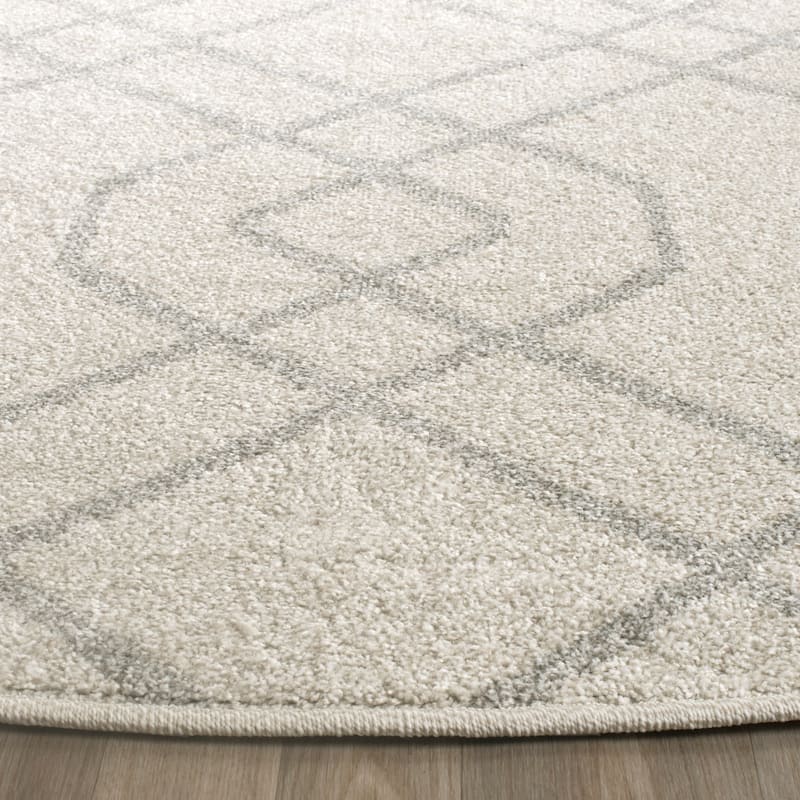 SAFAVIEH Amherst Aureliane Modern Rug