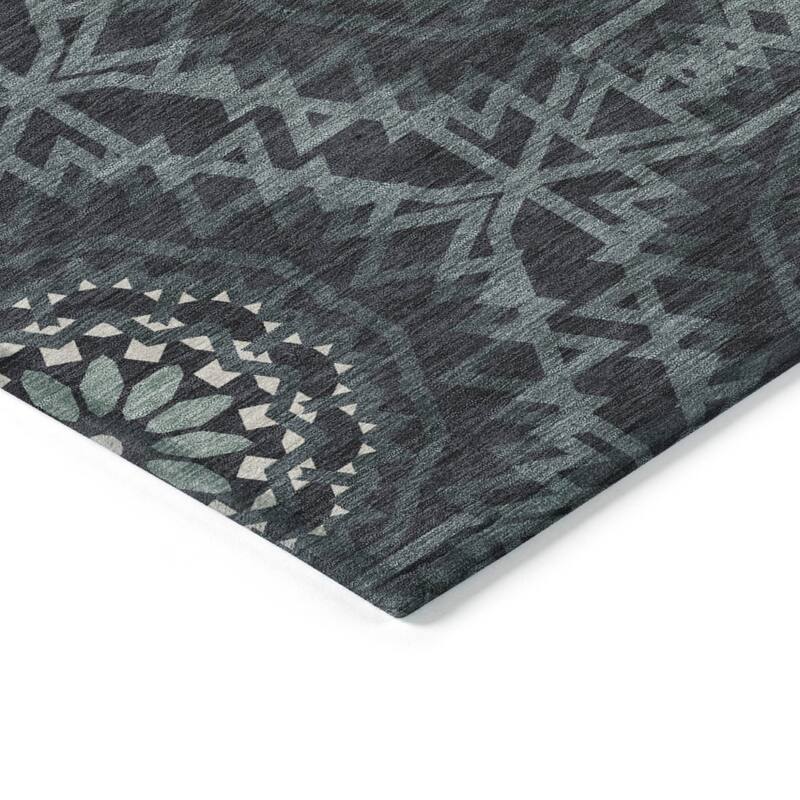 HomeRoots Floral Medallion Transitional Rectangle Outdoor Rug