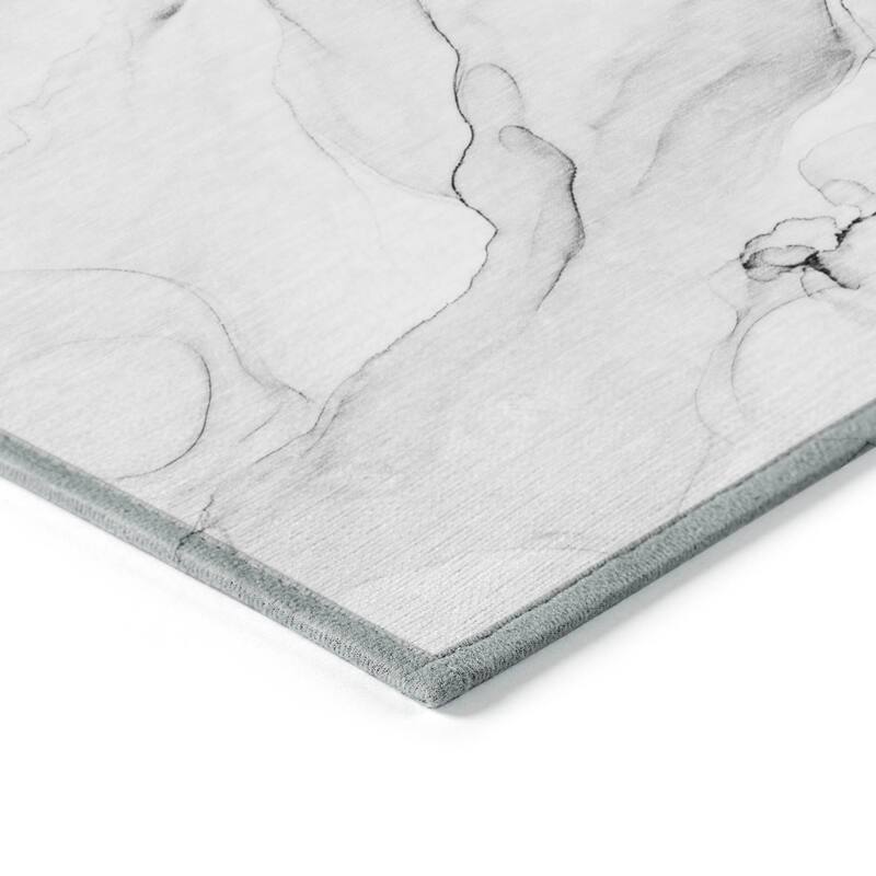 Machine Washable Indoor/ Outdoor Abstract Watercolor Chantille Rug