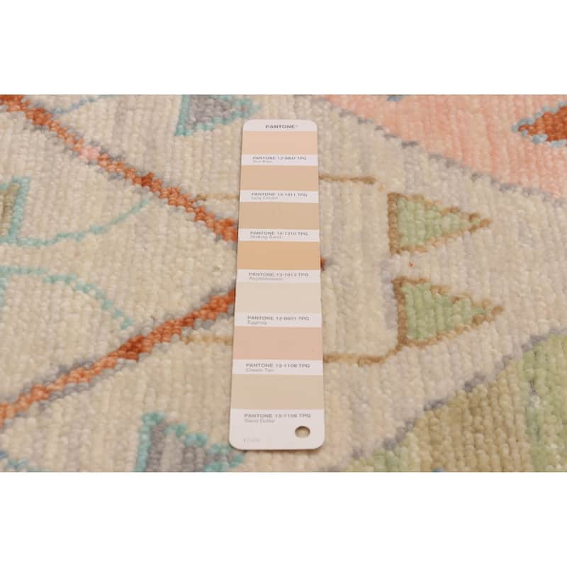 ECARPETGALLERY Hand-knotted Modern Oushak Ivory Wool Rug - 8' 3" x 9' 11"