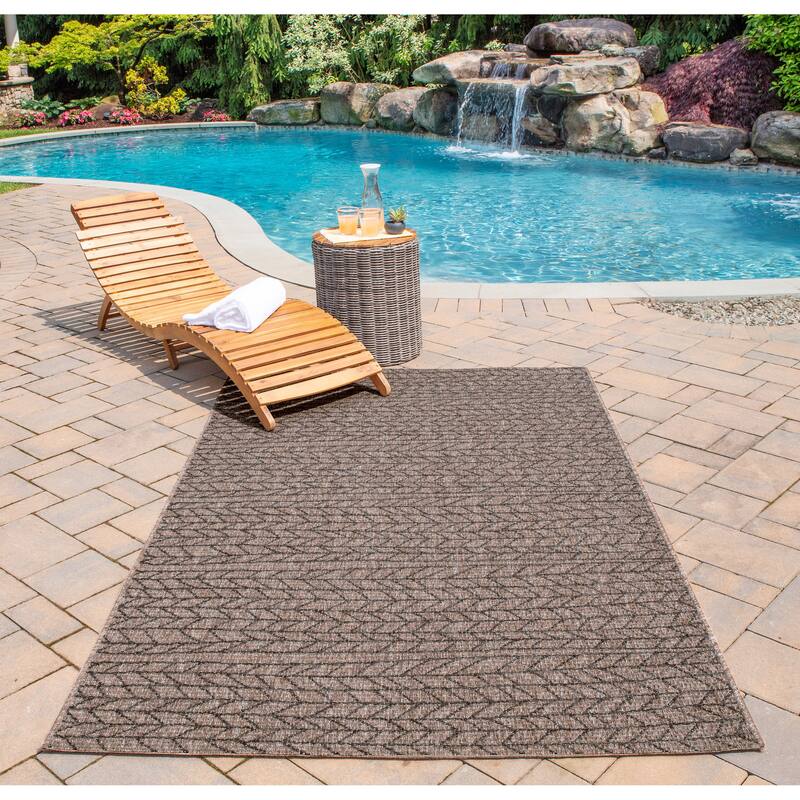 Momeni Como Contemporary Striped Indoor Outdoor Rug