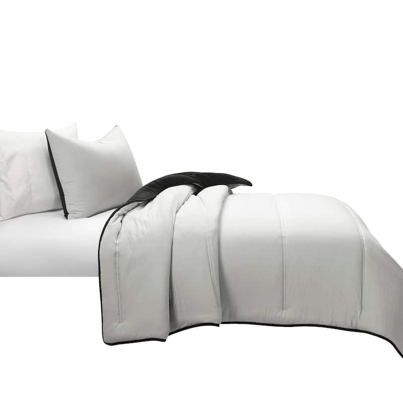 Lush Decor Oslo Soft Reversible Quilted Comforter Set