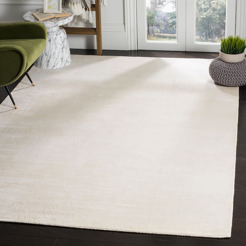 SAFAVIEH Handmade Mirage Filotia Modern Abstract Viscose Rug - 6' x 9' - White