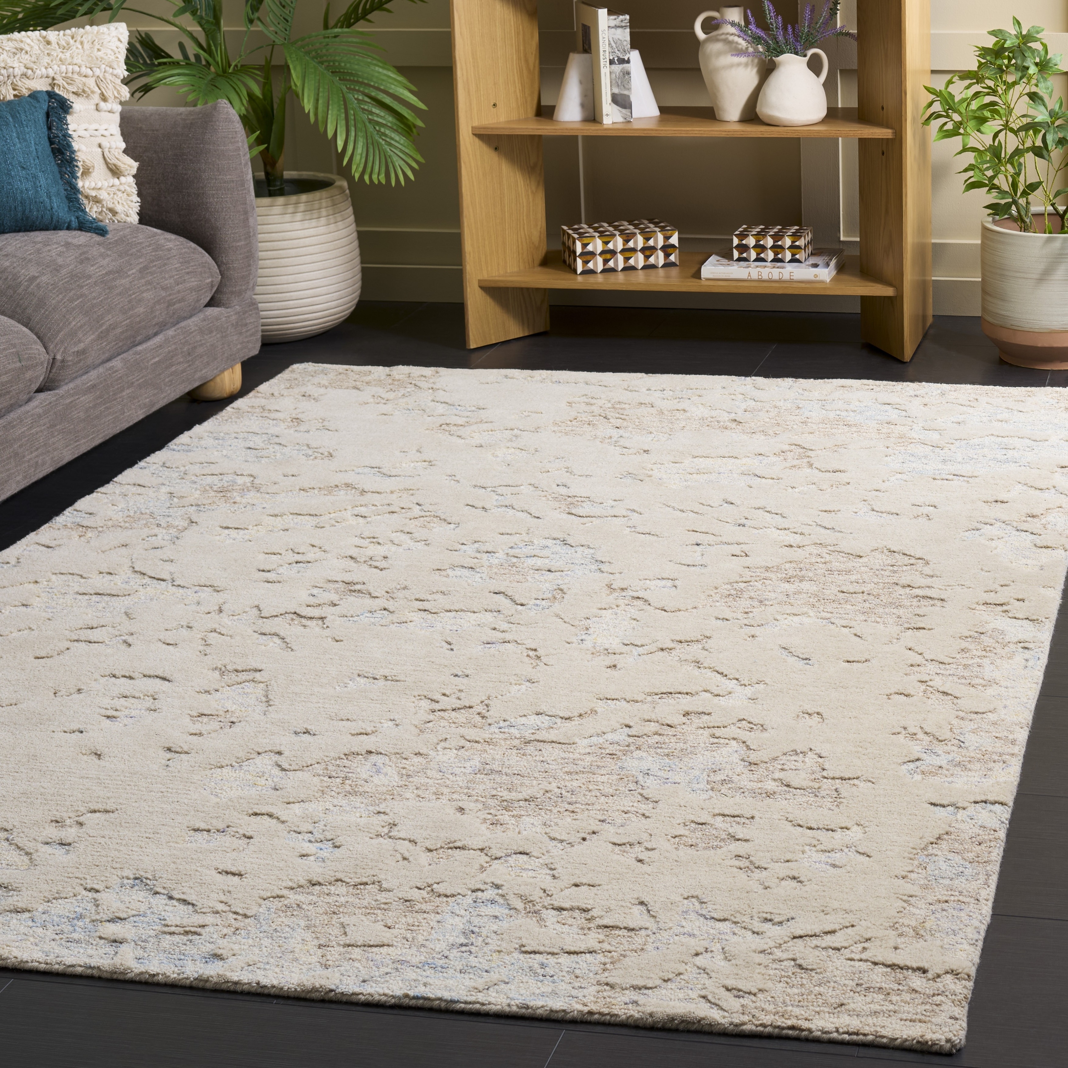 SAFAVIEH Handmade Harvest Majida Wool Rug