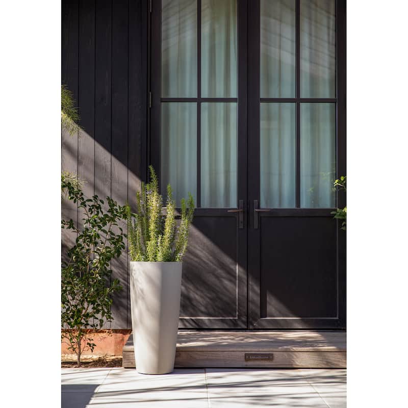 Veradek Mason Series Selena 28" Planter