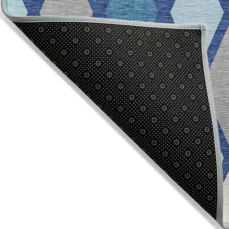 Machine Washable Indoor/ Outdoor Chantille Prism Diamond Rug