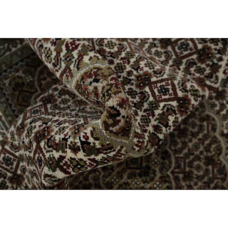 Hand Knotted Oriental 100% Wool Carpet Traditional Floral Beige & Ivories Tabriz-Mahi Area Rug - 6' 0'' X 3' 11''