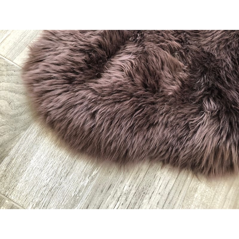 Dynasty Bear Shape Natural Luxury Long Wool Sheepskin Shag Rug