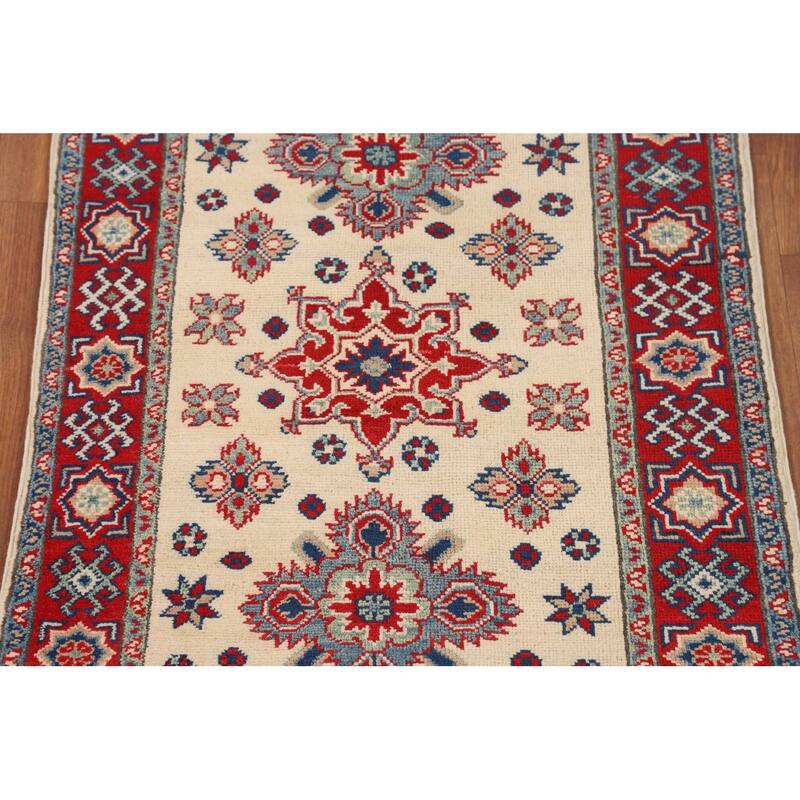 Kazak Accent Rug Hand-Knotted Traditional Beige Wool Carpet - 2'8" x 4'0"