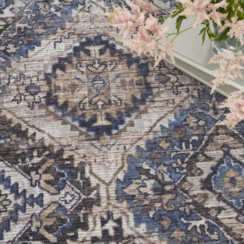 Nurim Power Loomed Distressed Floral Area Rug By HomeRoots - 8' x 10'