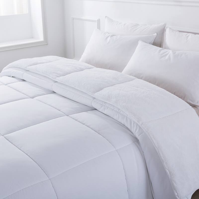 Cozy Down Alternative Reversible Comforter