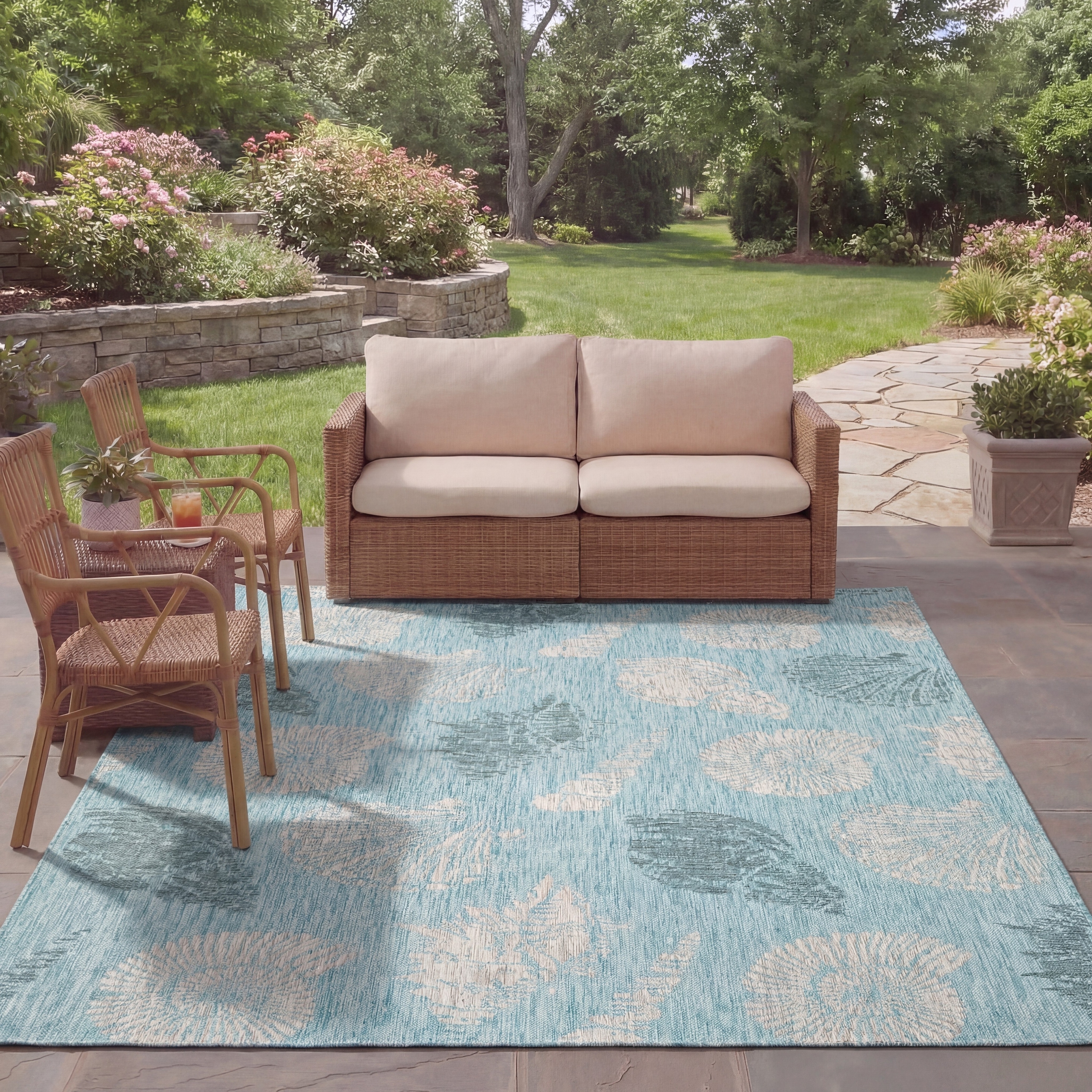 SAFAVIEH Courtyard Clemenza Indoor/ Outdoor Waterproof Patio Backyard Rug