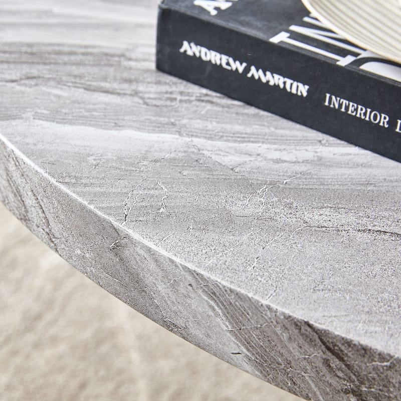 A Diameter of 31.4 Inches Double Pedestal Round Coffee Table