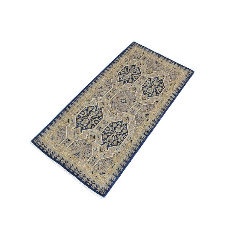 Classic Ziegler Sharyn Blue Beige Hand-knotted Wool Rug - 3'0" x 5'10"