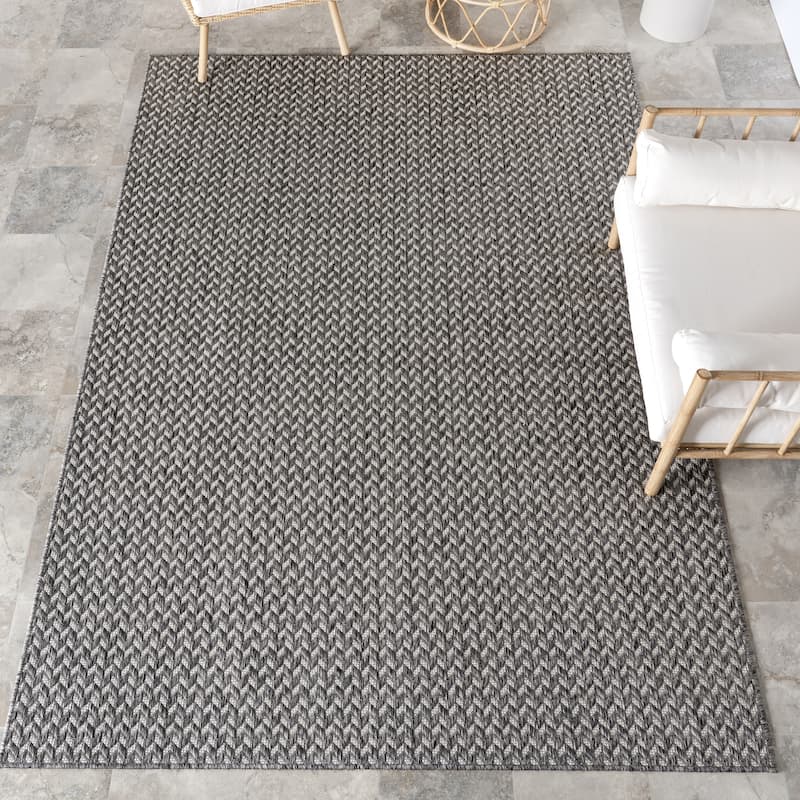 Nuloom Camryn Herringbone Indoor/Outdoor Area Rug - 5' x 8' - Light Grey - Rectangle
