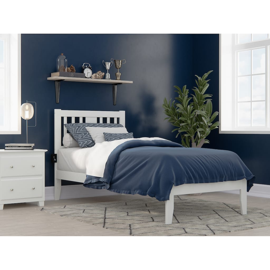 Tahoe Platform Bed with USB Charging Station