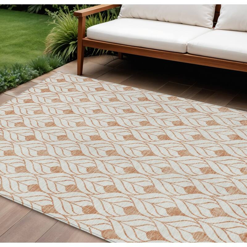 HomeRoots Geometric Transitional Rectangle Outdoor Rug - 10' X 14'