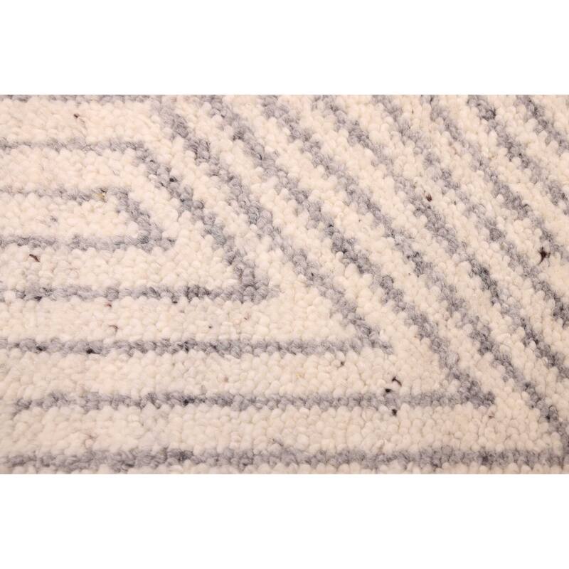 ECARPETGALLERY Hand-knotted Tangier Cream Wool Rug - 5'4 x 7'7