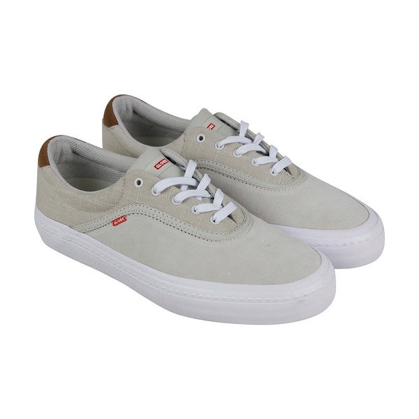globe mens skate shoes
