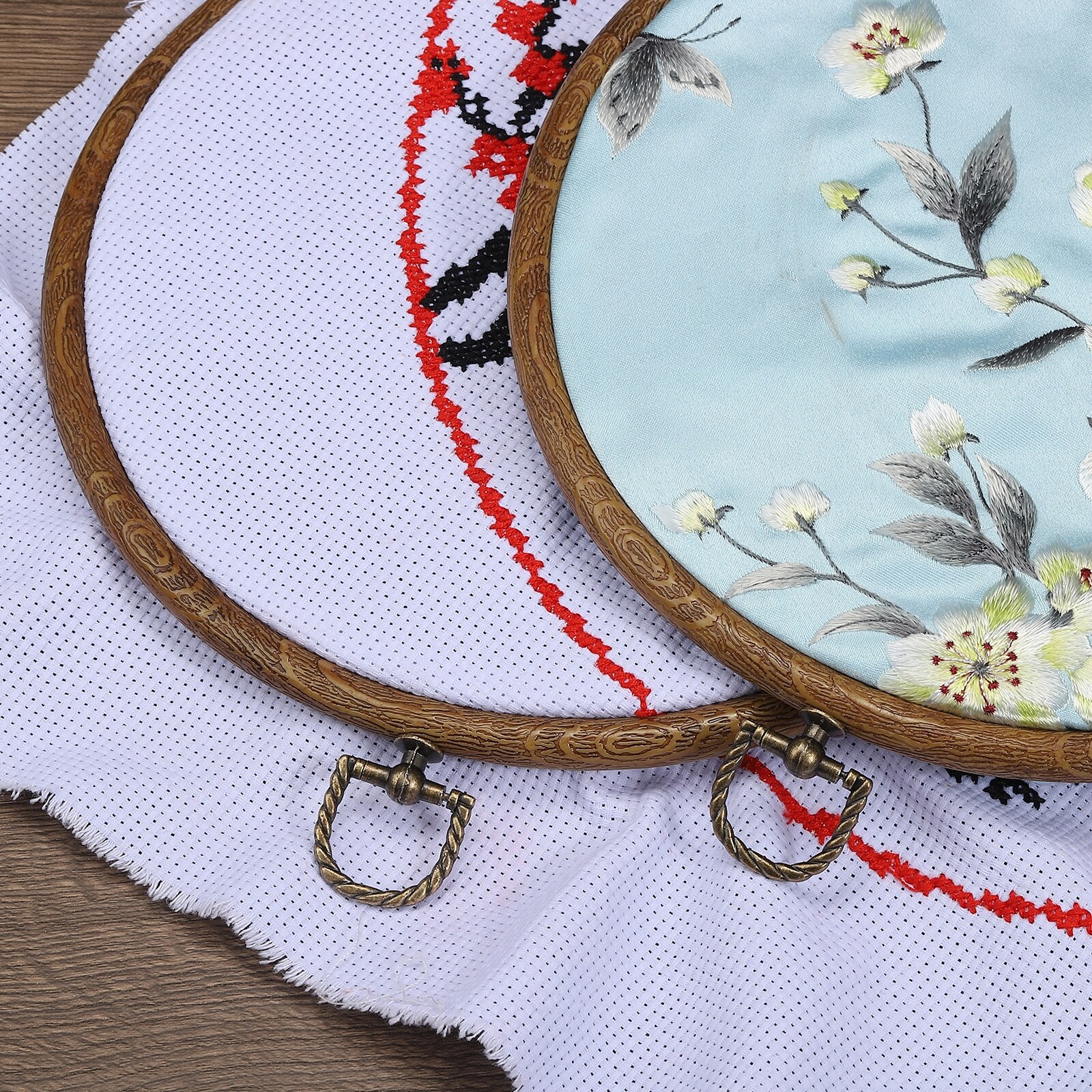  12pcs Embroidery Hoops, 6 Inch Wooden Embroidery Circle for  Embroidery and Cross Stitch, DIY Art Craft
