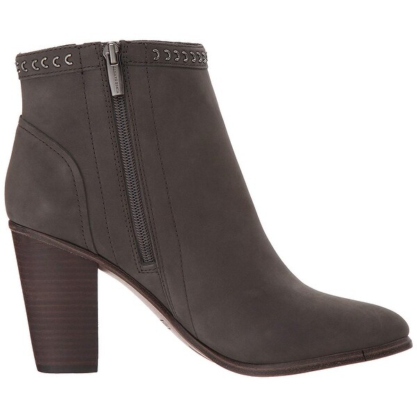 finchie bootie vince camuto
