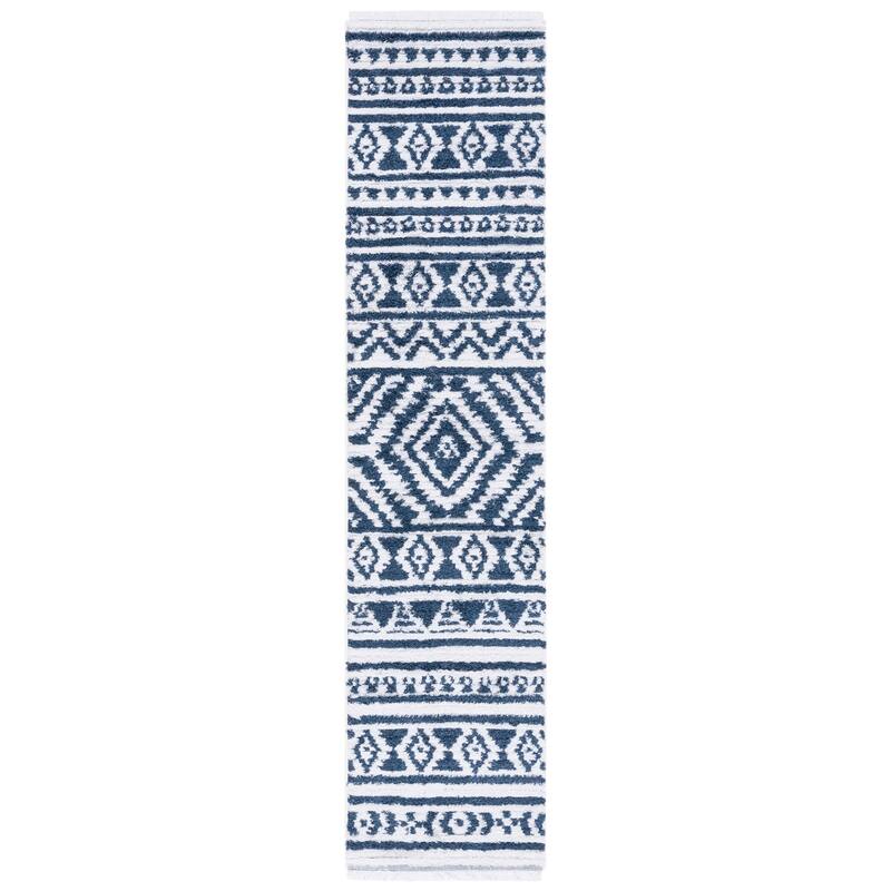 SAFAVIEH Augustine Sumiko Rustic Moroccan Fringe Rug