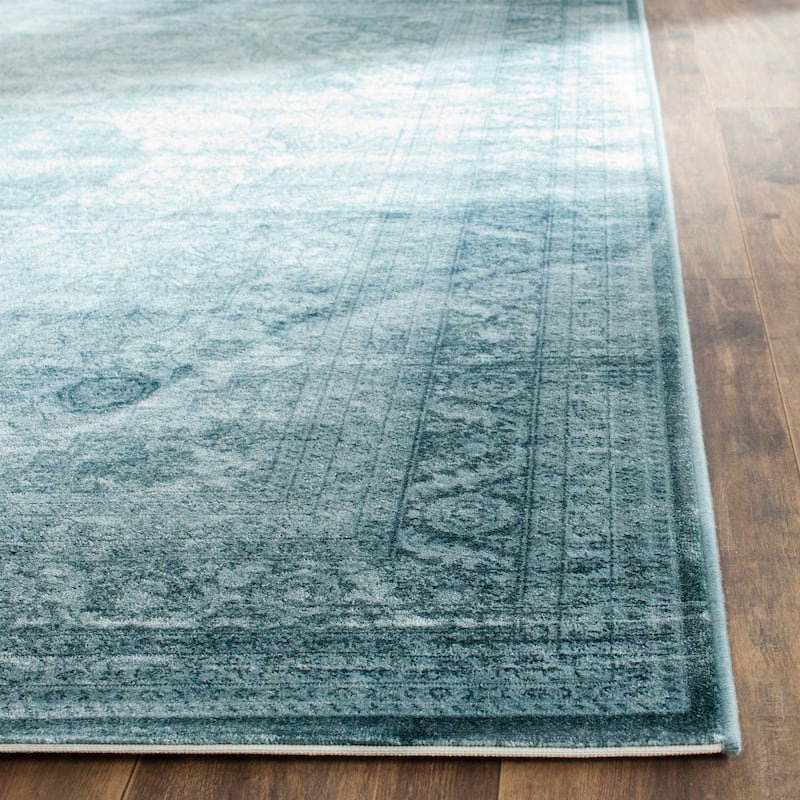 SAFAVIEH Vintage Distressed Boho Guna Oriental Rug