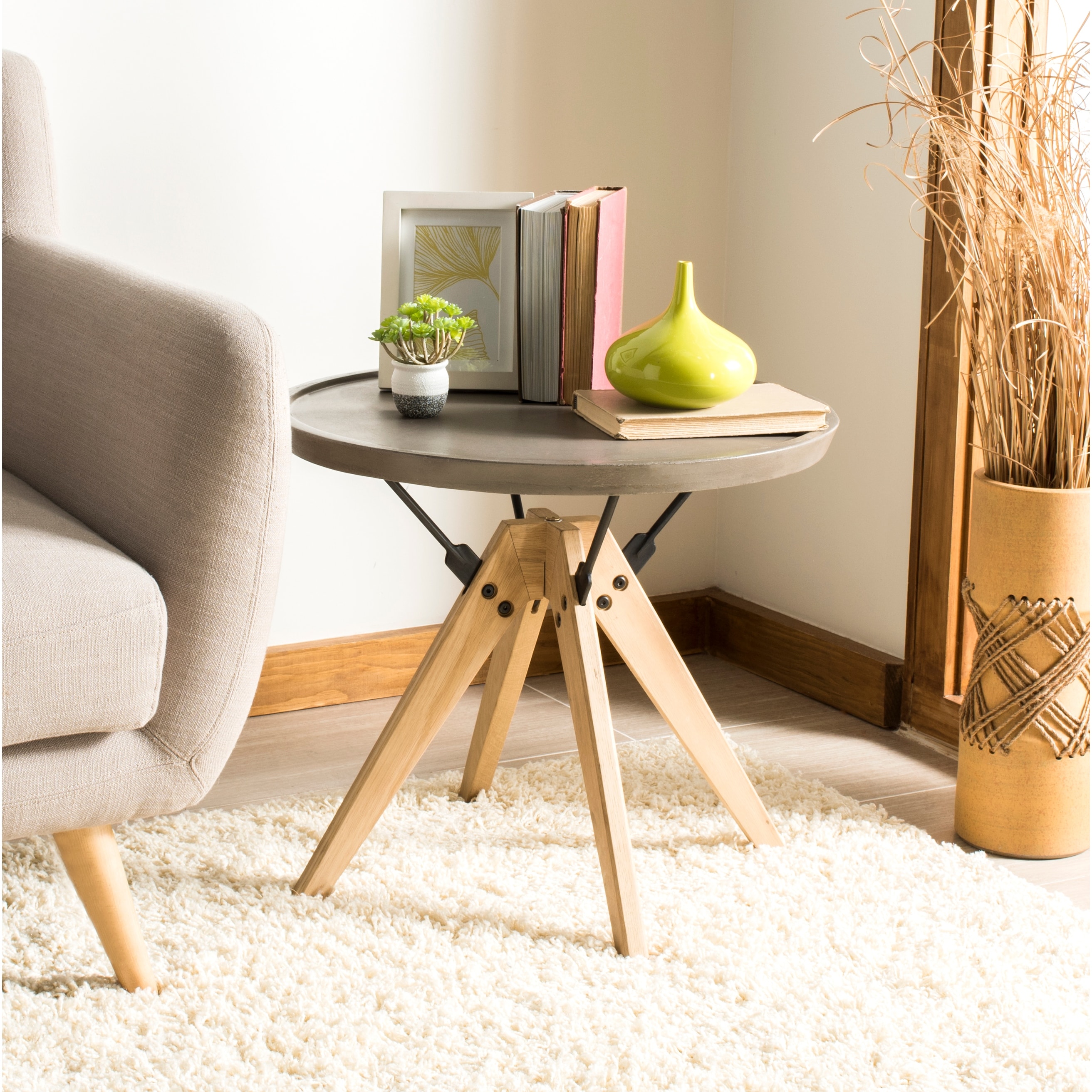 SAFAVIEH Outdoor Living Farmond Modern Dark Grey Side Table - 21.7" x 21.7" x 19.7"
