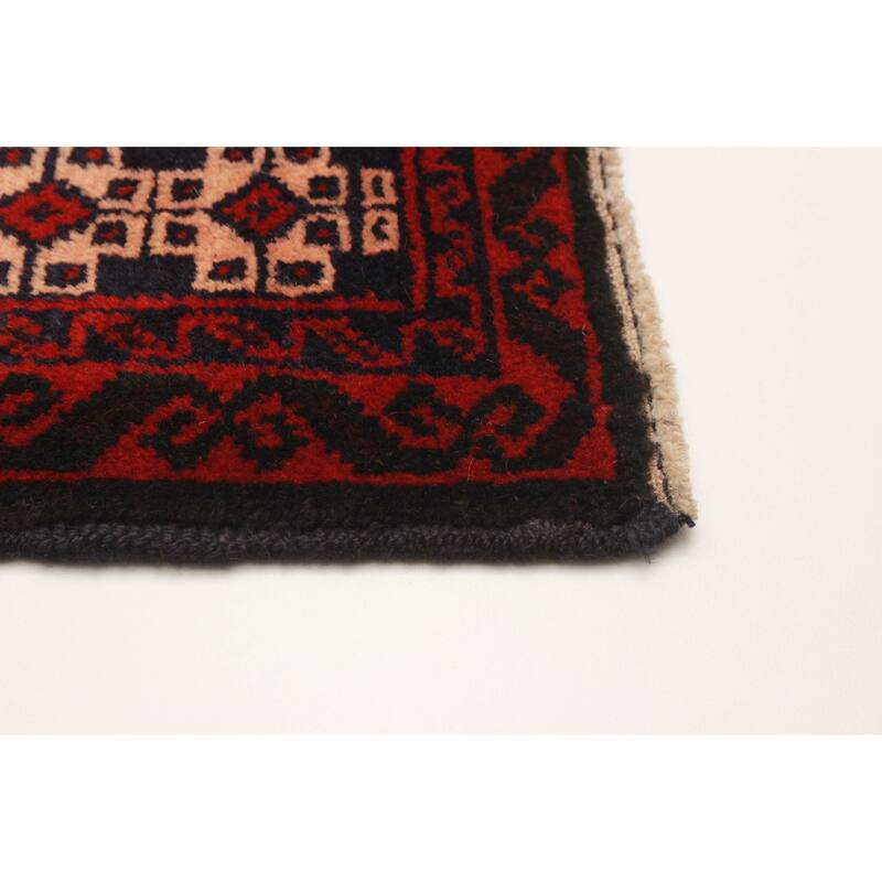 Teimani Black Rug 2'11" x 5'1" - 2'11 x 5'1