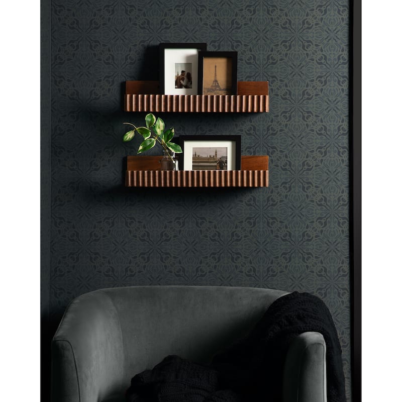 Kate and Laurel Furrow Ledge Shelf Set.