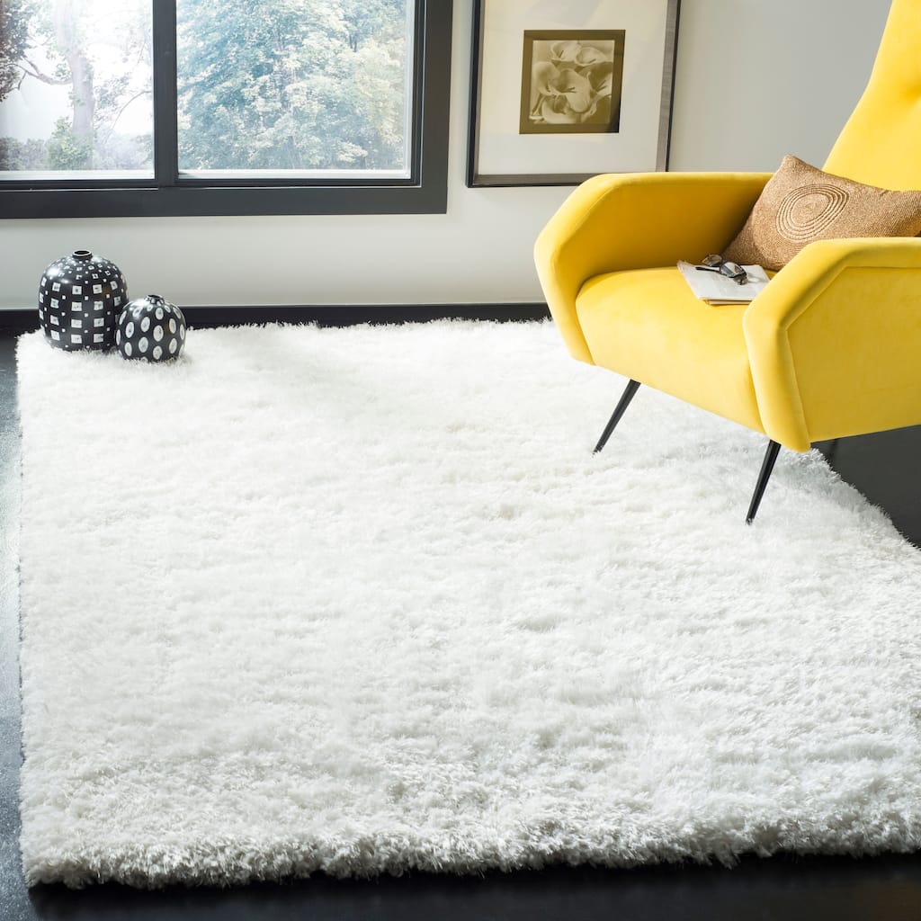 SAFAVIEH Handmade Toronto Shag Joana Polyester Rug