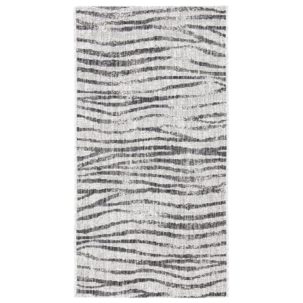 SAFAVIEH Courtyard Nagehan Stripe Indoor/ Outdoor Waterproof Patio Backyard Rug