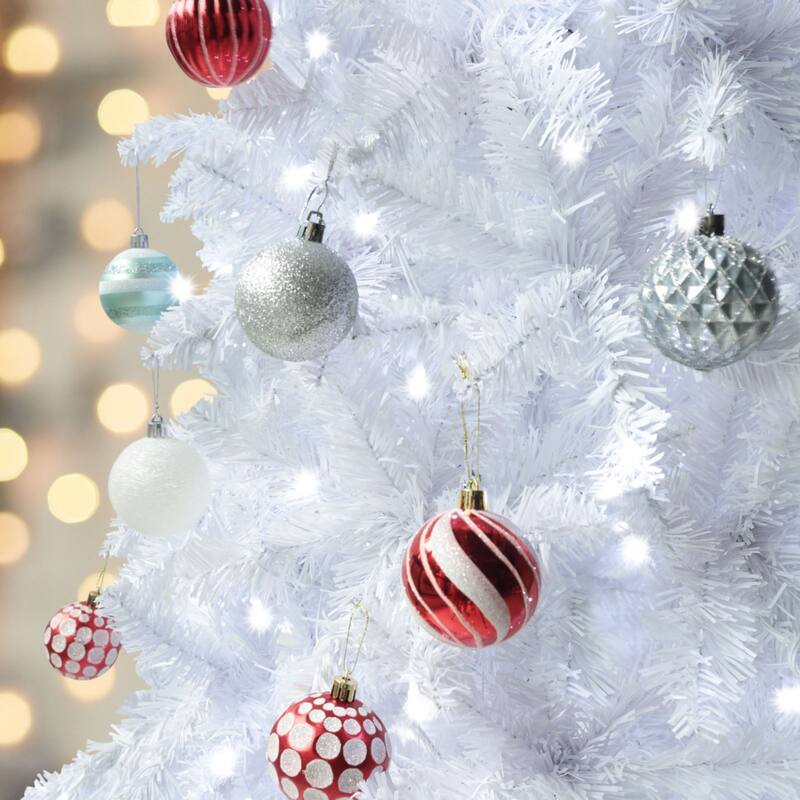 VEIKOUS 6.5FT/7.5FT Pre-Lit LED Artificial Christmas Tree Pencil