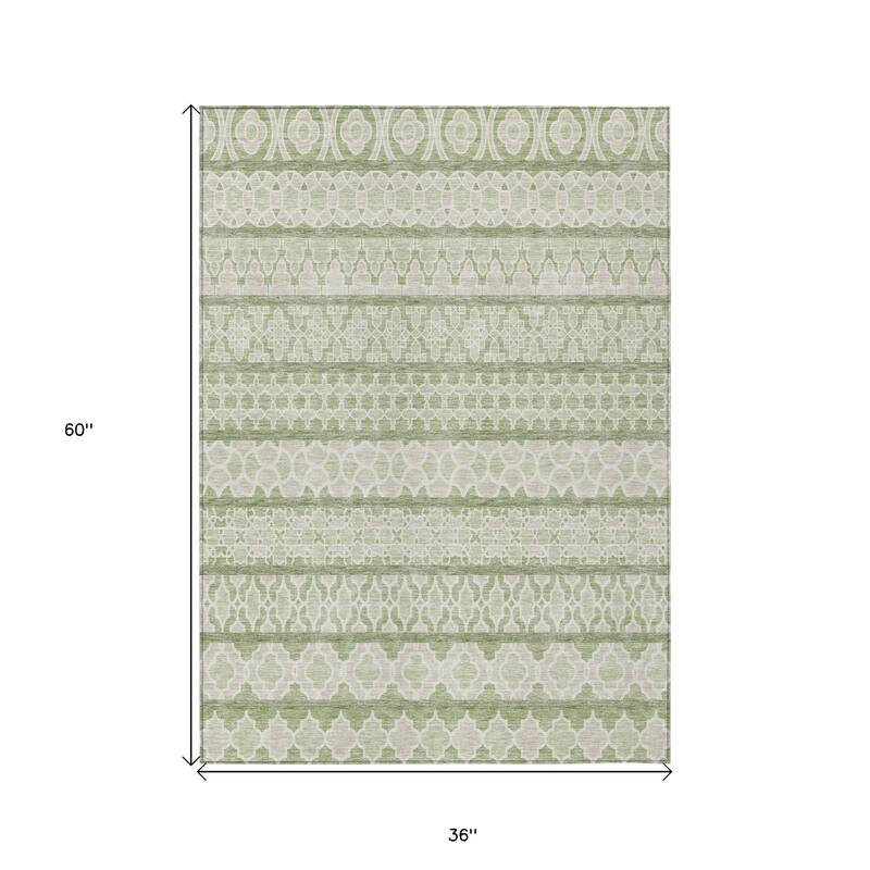 HomeRoots Quatrefoil Transitional Rectangle Outdoor Rug