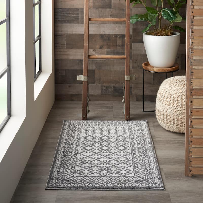 Carson Carrington Rantorp Moroccan Charcoal/Silver Area Rug - 2'2" x 3'9" - Grey/ivory - Rectangle