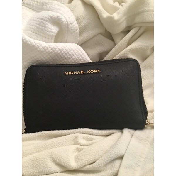 mk saffiano wallet