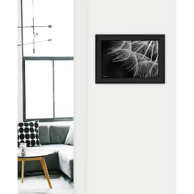 TrendyDecor4U Contemporary "Delicate Beauty" Framed Print Wall Art