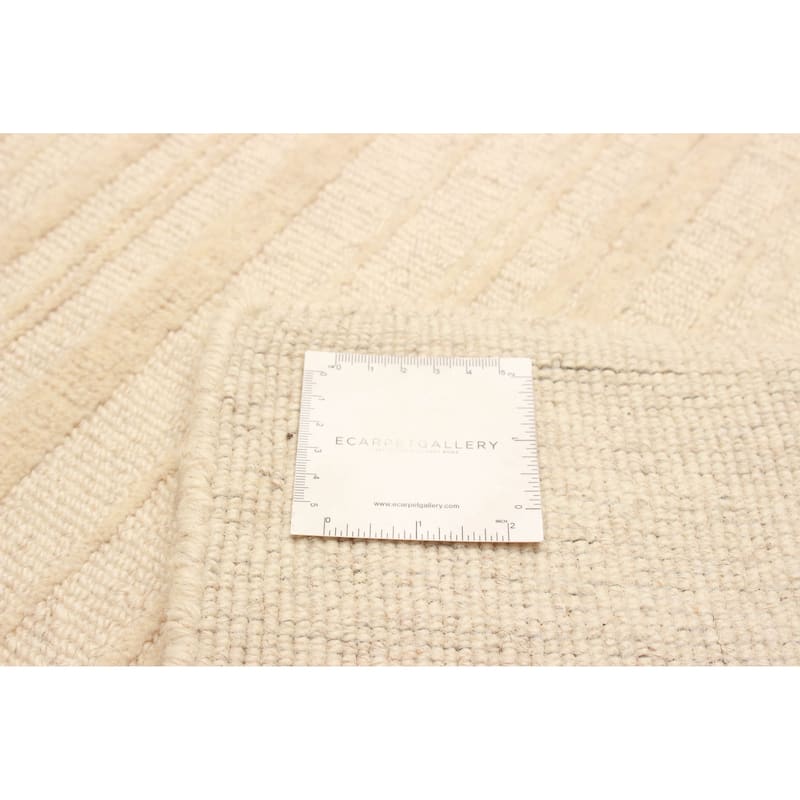 Kashkuli Gabbeh Cream Rug 5'5" x 7'6" - 5'5 x 7'6