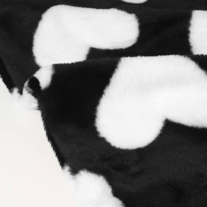 Cute Cartoon Heart Pattern Throw Pillow Covers 2 Pack Soft Cozy Plush Decorative Throw Pillow Valentine Day Cushion Cover