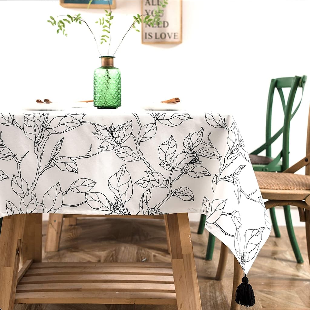 DriftAway Ryan Tassel Rectangle Decorative Table Cloth