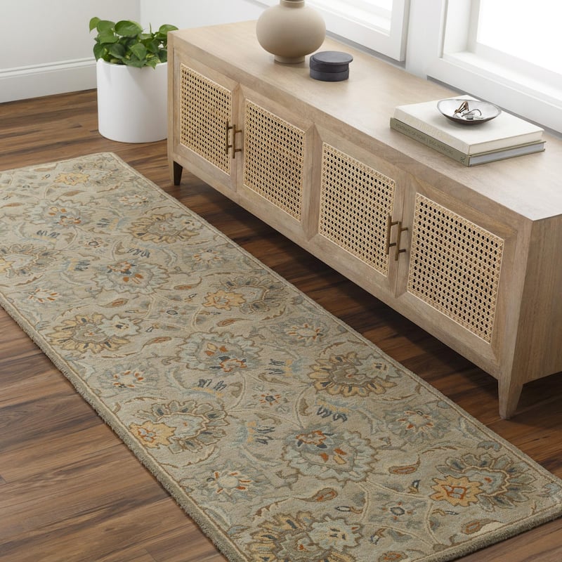 Livabliss Caesar Updated Traditional Oriental Area Rug