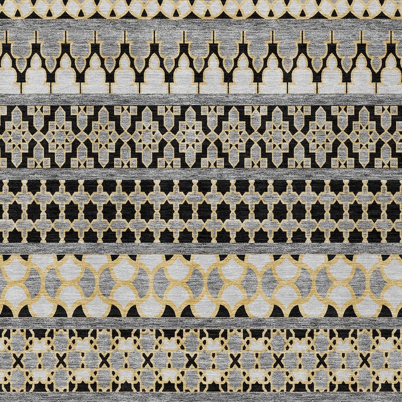 HomeRoots Quatrefoil Transitional Rectangle Outdoor Rug